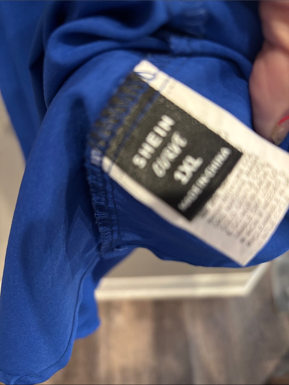 SHEIN Blue V-Neck Puff Sleeve Tunic - Picture 3 of 4